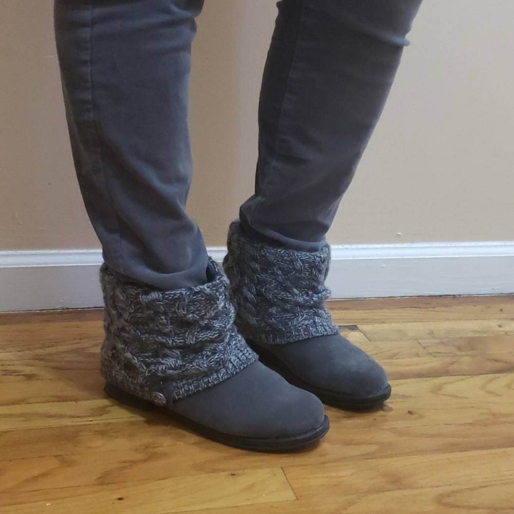 Muk Luks booties